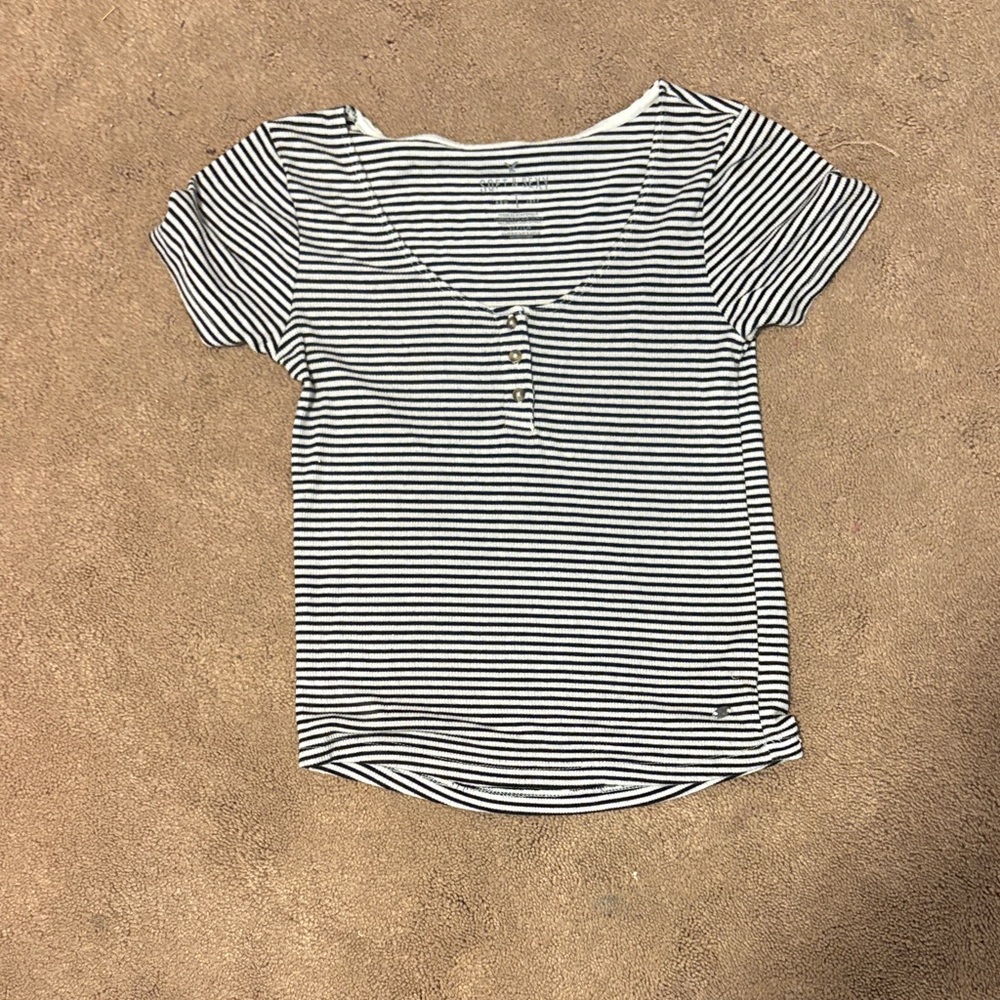 Aeropostale Black and White Striped Short Sleeve Top
